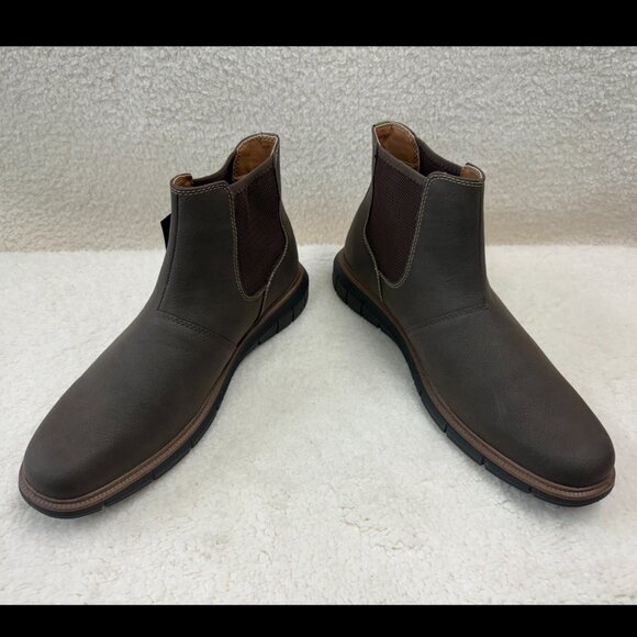 Size 11 - DOCKERS - Men's Connell Chelsea Boots NEW $140 msrp - Picture 2 of 9
